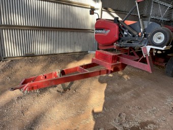 2009 Case IH 3016 Canola Front