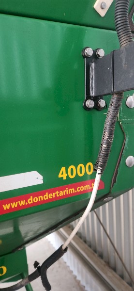 DONDER 4000LT SPREADER