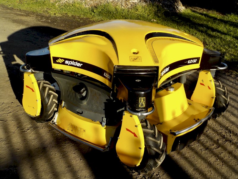 SPIDER ILD02 PROFESSIONAL COMMERCIAL STEEP SLOPE MOWER/LAWN MOWER/SLASHER