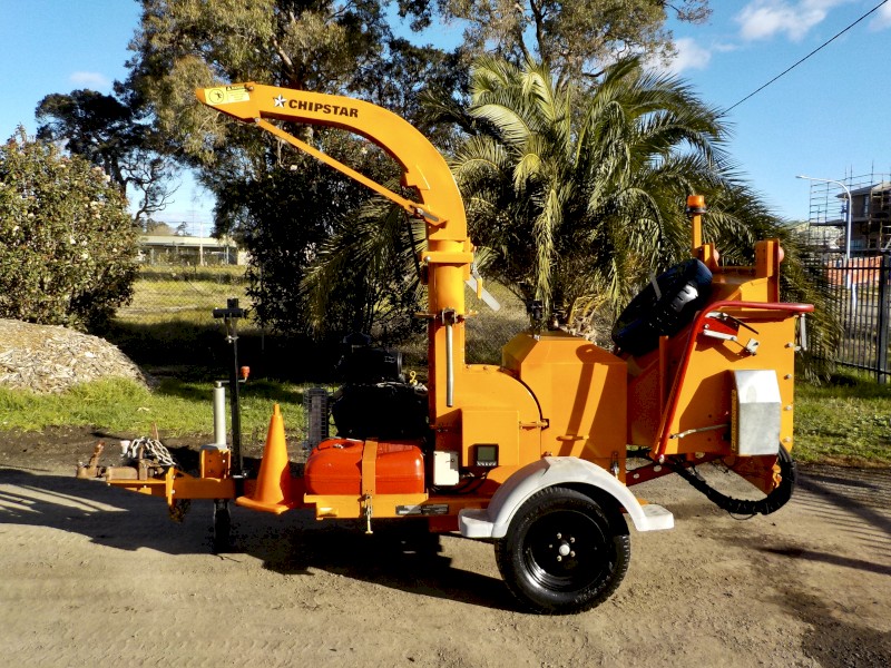 Late Model 2019 CHIPSTAR VORTEX 6" Commercial Bandit Wood Chipper