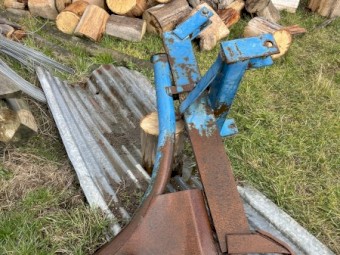 Berends HD ripper and pipe layer 