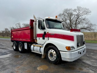 2001 International Eagle Tipper