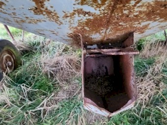 Nelson field bin
