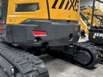 MXG SE36SR Excavator (3.8T).two patter control,air con,mini excavator