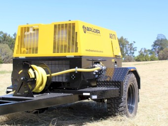 New Bruder agricultural farm compressor AG176 on heavy-duty trailer