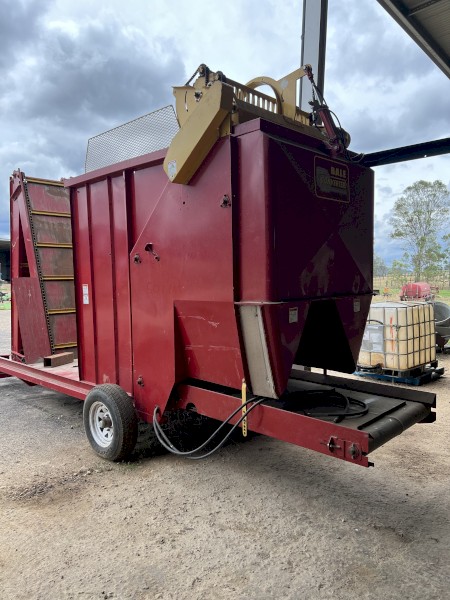 Hay or Straw Bale Converter