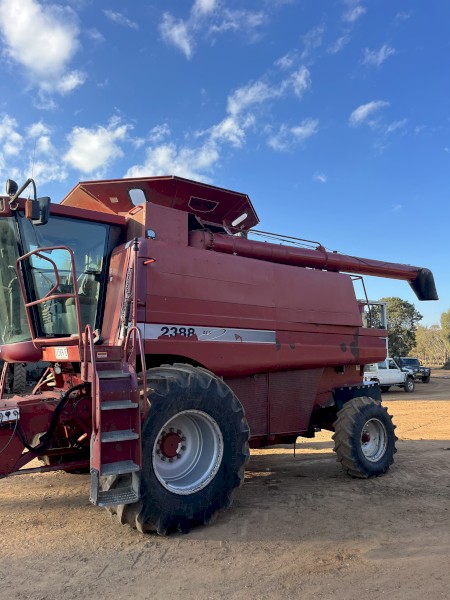 2001 Case IH 2388 Header