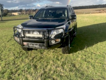 2013 Toyota Land Cruiser parado gxl