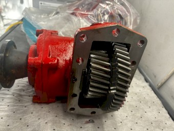 Genuine Isuzu PTO PUMP