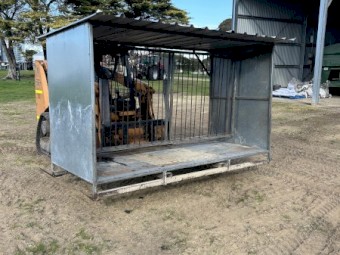 No waste hay feeders