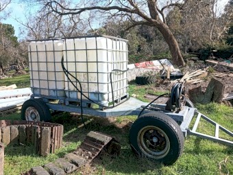 2000 Galvanised Heavy Duty Water Trailer 