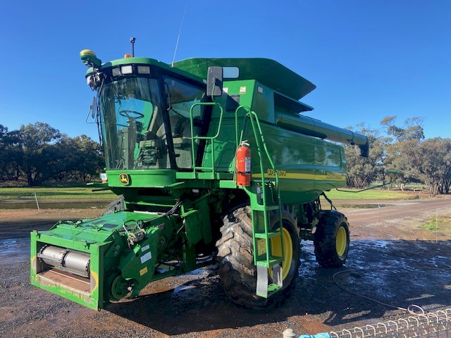 2005 John Deere 9760