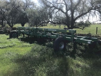 Gessner centre buster 8 m as new 