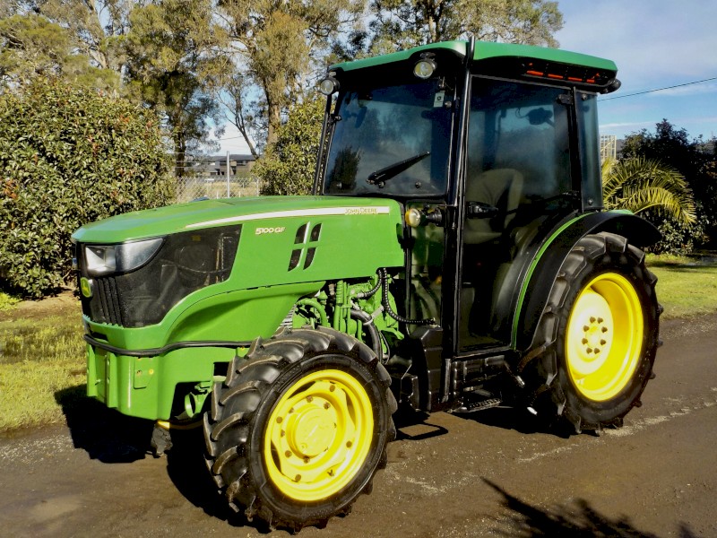 2021 JOHN DEERE 5100GF 4x4 100hp VINEYARD/ORCHARD TRACTOR