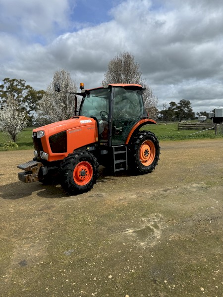 2013 Kubota M100GX Tractor