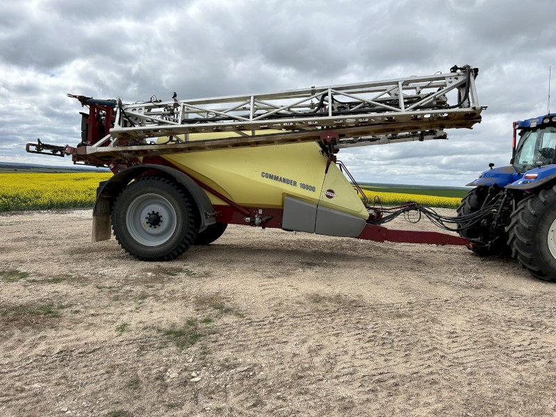 Hardi Commander 10000 Boom Spray