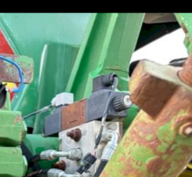 WANTED Trimble Valve suit 8000 series John Deere
