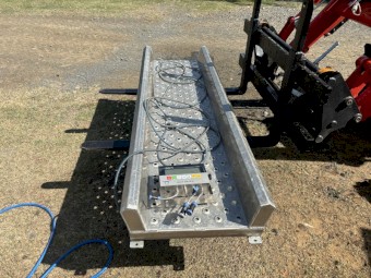 Used AG7i Crush Side Scales and Gallagher Aluminum Platform