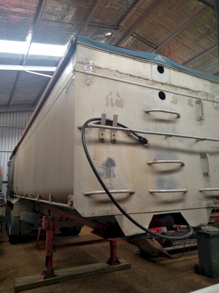 32ft x 6ft Semi Tipper