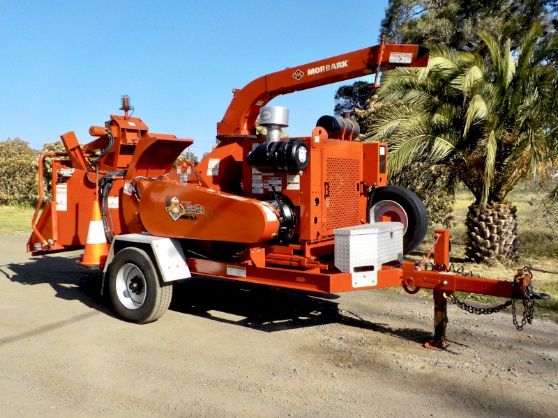 4/2017 MORBARK BEEVER M15R COMMERCIAL DIESEL 15" BANDIT WOOD CHIPPER