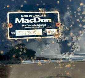 2018 MacDon HC10 Conditioner