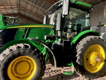 2019 John Deere 7210R Tractor with H480 Loader