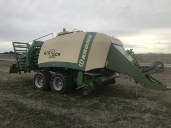 Krone big pack baler