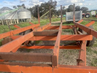 Hay Shed Stacker square bale
