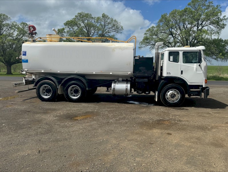 2002 Iveco Acco Water Cart