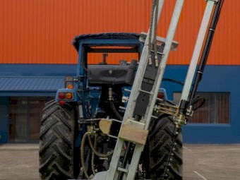 SERIES 89 100 CELL HYDRAULIC PERCUSSION POST DRIVER