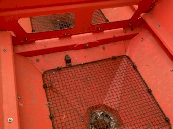 Kuhn 50. Spreader - PRICE REDUCED