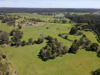 River Frontage lifestyle Farm