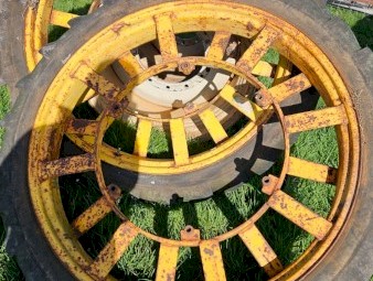 Row Crop Wheels and Tyres