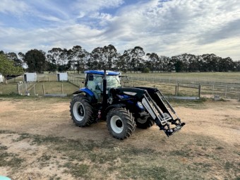 2022 New Holland T6080 Tractor