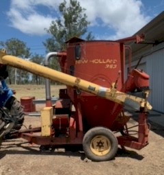 New Holland Grain Mixer