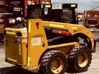 2016 Caterpillar 226B Skidsteer Loader