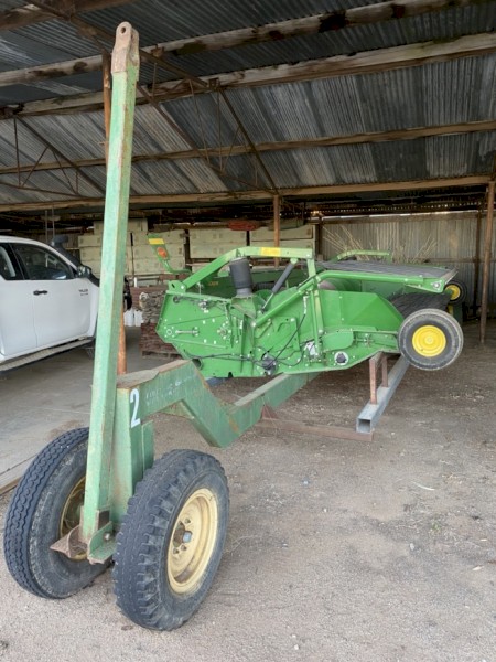 2021 John Deere 615P Pickup Front