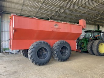 2010 Dunstan 30 tonne Chaser Bin