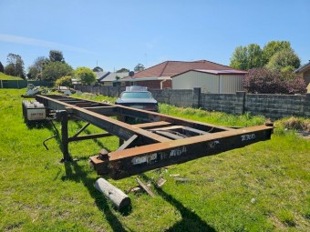 Freighter Tri-axle Skel Trailer - Farm or Offroad Use ONLY
