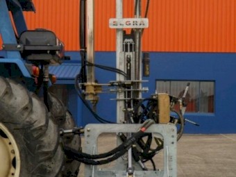 ELGRA SERIES 89 50 CELL WITH SIDE SHIFT ATTACHMENT 
