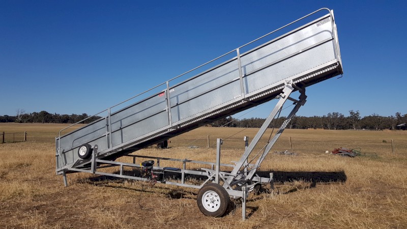 8 Metre Mobile Sheep Ramp