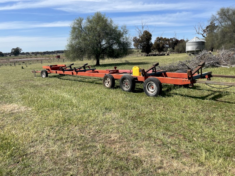2010 Custom Made Comb Trailer