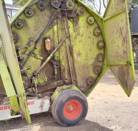 Claas Rollant 85 Round Baler