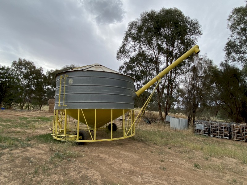 Ackland Field Bin