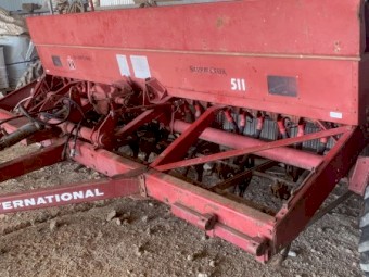 International 511 24 Run