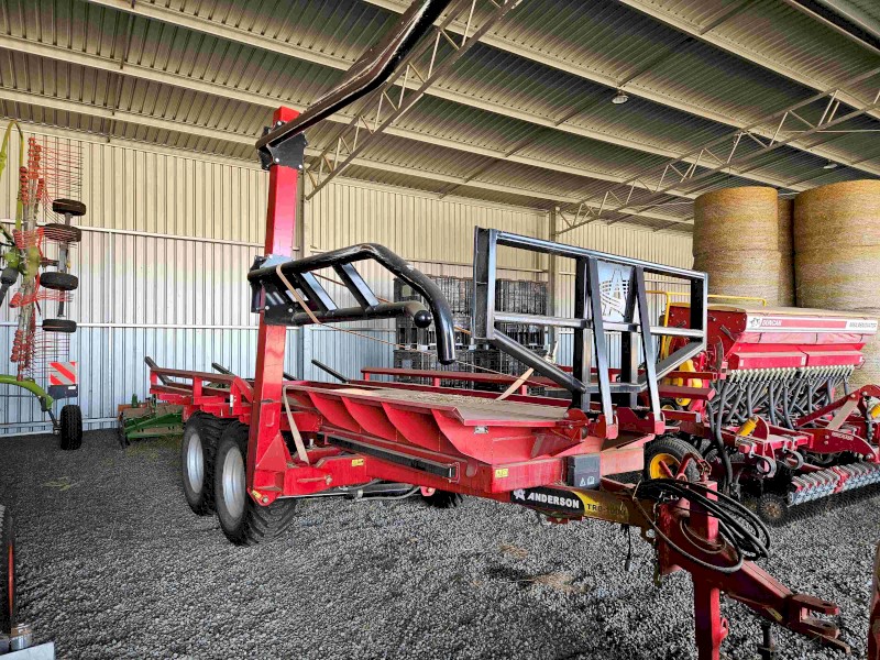 2019 Anderson TRB-1000 Round Bale accumulator/collector