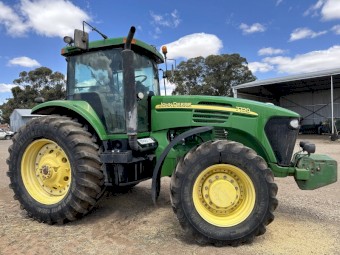 John Deere 7720 Tractor