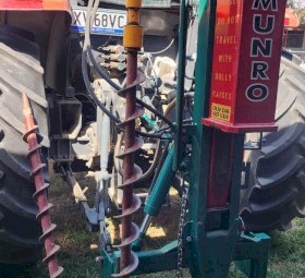 2019 Munro Multi-Set Post Driver