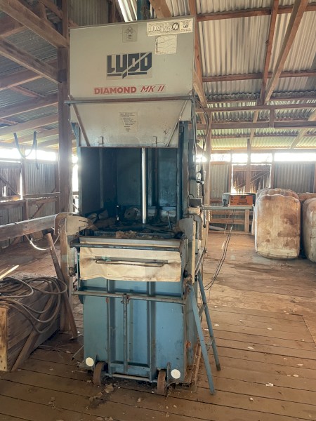 Lyco Diamond Mk II Wool Press