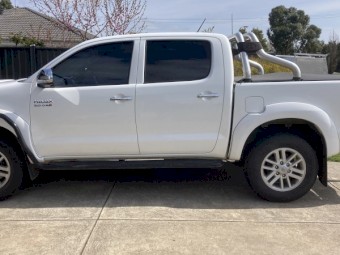 2015 Toyota Hilux SR5 4x4 Dual Cab Ute